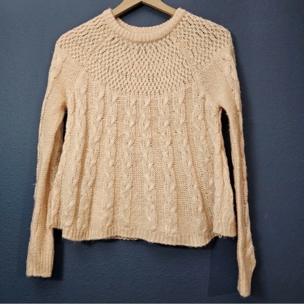 Hollister‎ - Cable Knit Sweater